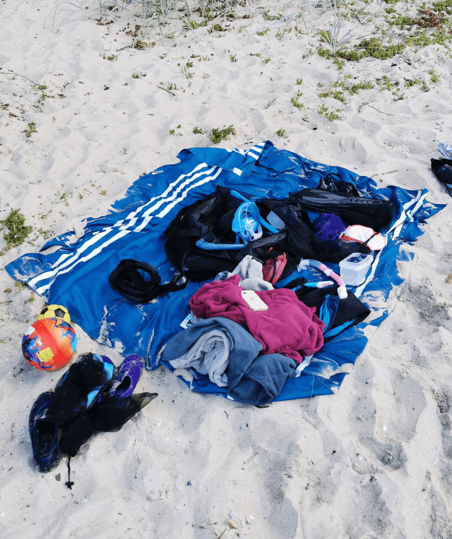 Watery Mikrofaser Badehandtuch - Eco Nebraska Familie - Schwarz