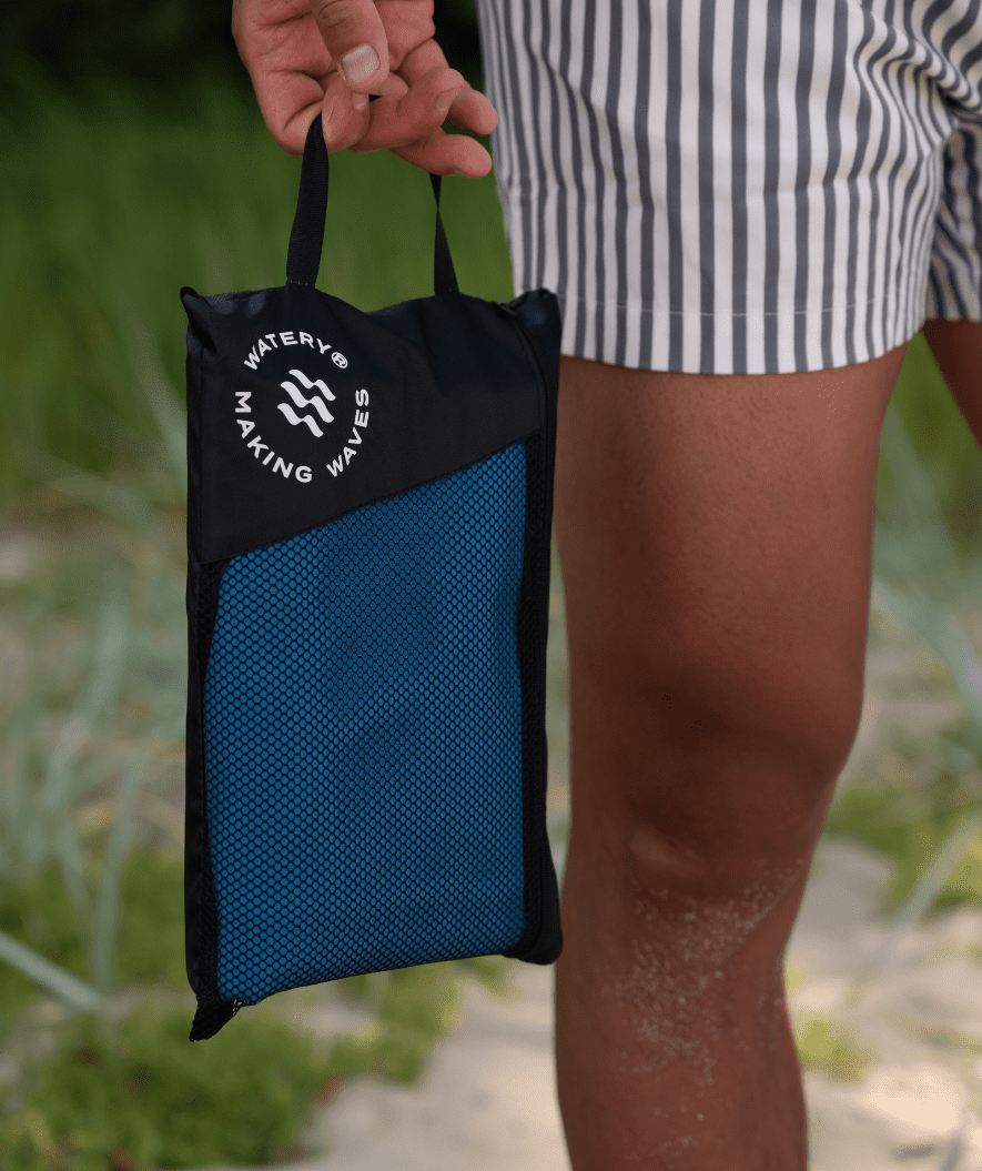 Watery Mikrofaser Badehandtuch - Eco Nebraska Familie - Schwarz