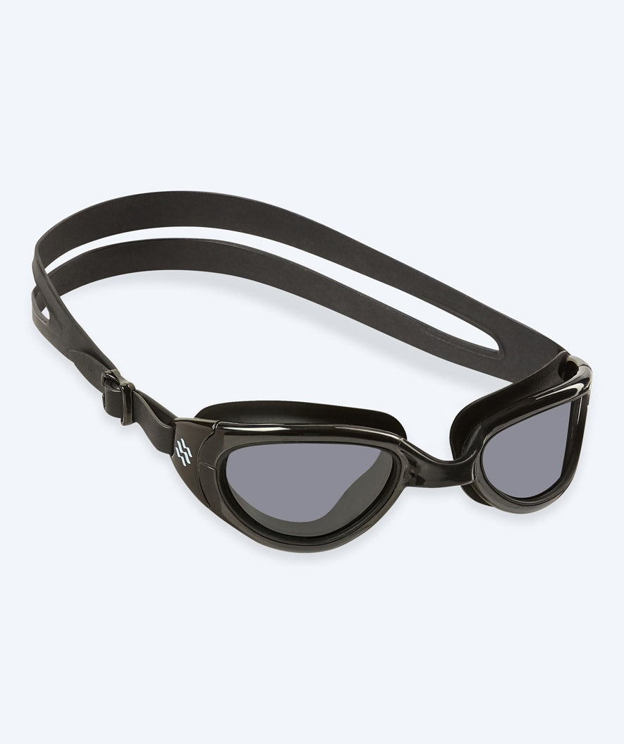 Watery Motions Schwimmbrille - Wade Active - Schwarz/Smoke