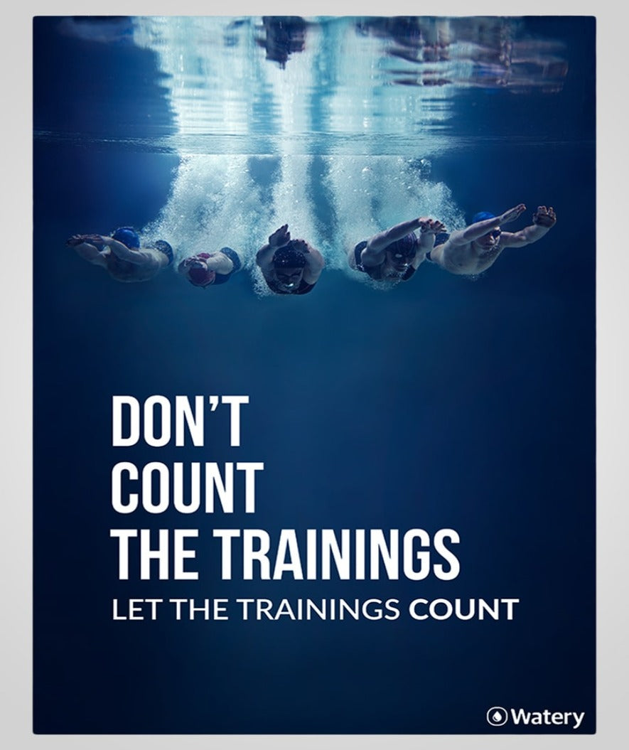Watery Poster mit Schwimmsport-Motiven - Let The Trainings Count